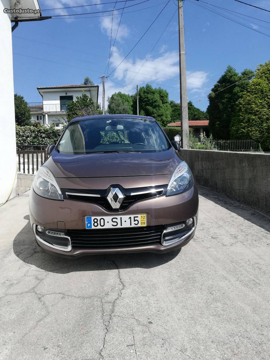 Renault Grand Scénic bose edition Agosto/12 - à venda -