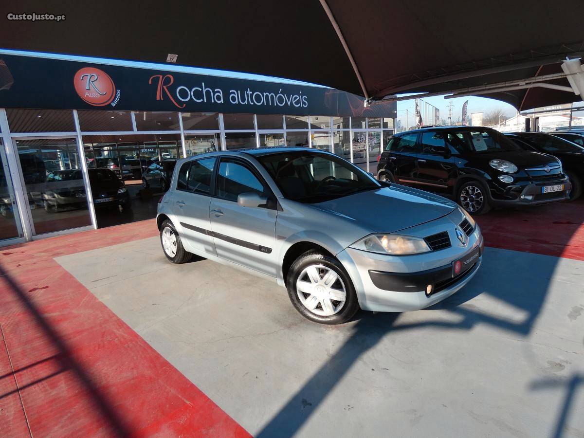 Renault Mégane 1.5dci 85cv Dynam. Abril/04 - à venda -