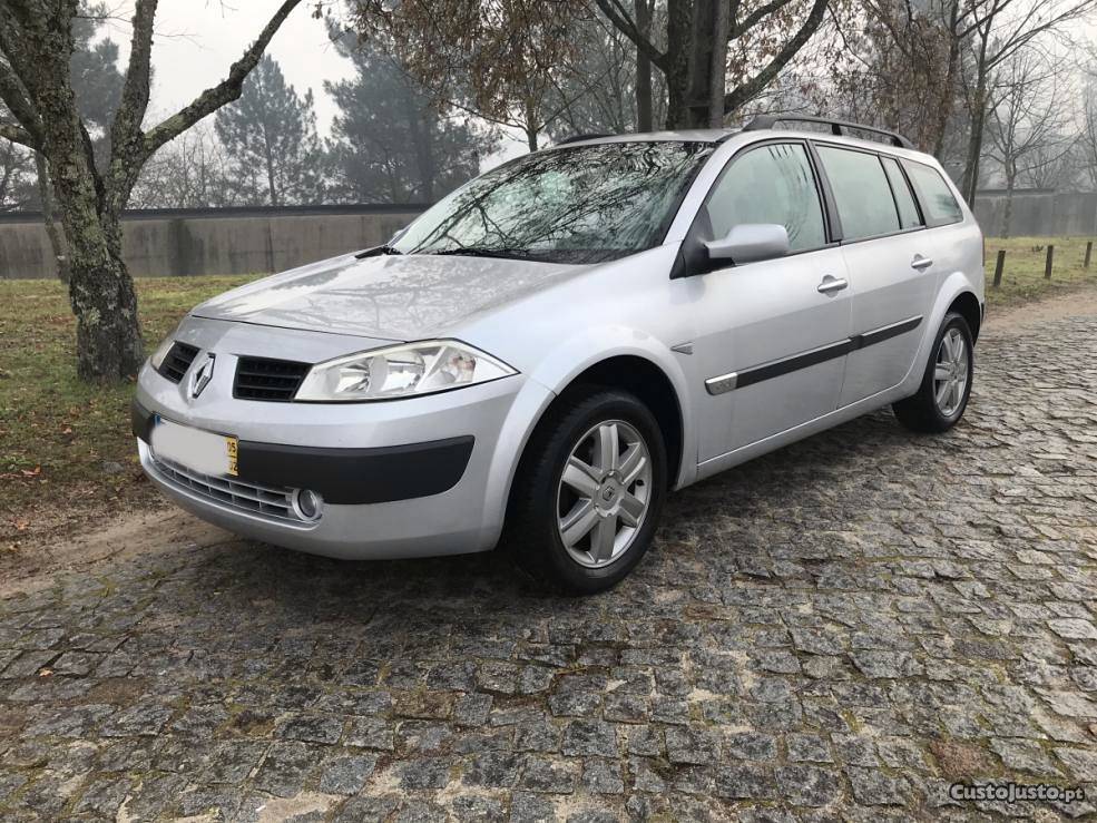 Renault Mégane Break 1.5 DCI Fevereiro/05 - à venda -