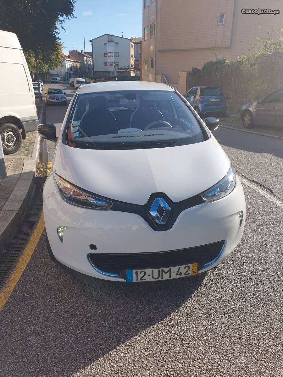 Renault Zoe Full extras Novembro/14 - à venda - Ligeiros