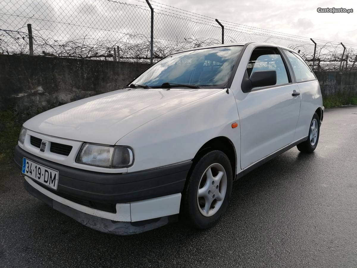 Seat Ibiza 1.9d Abril/94 - à venda - Ligeiros Passageiros,