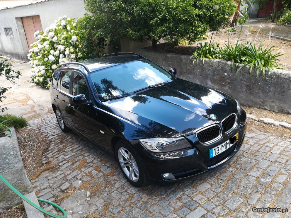 BMW 320 D Touring Setembro/09 - à venda - Ligeiros