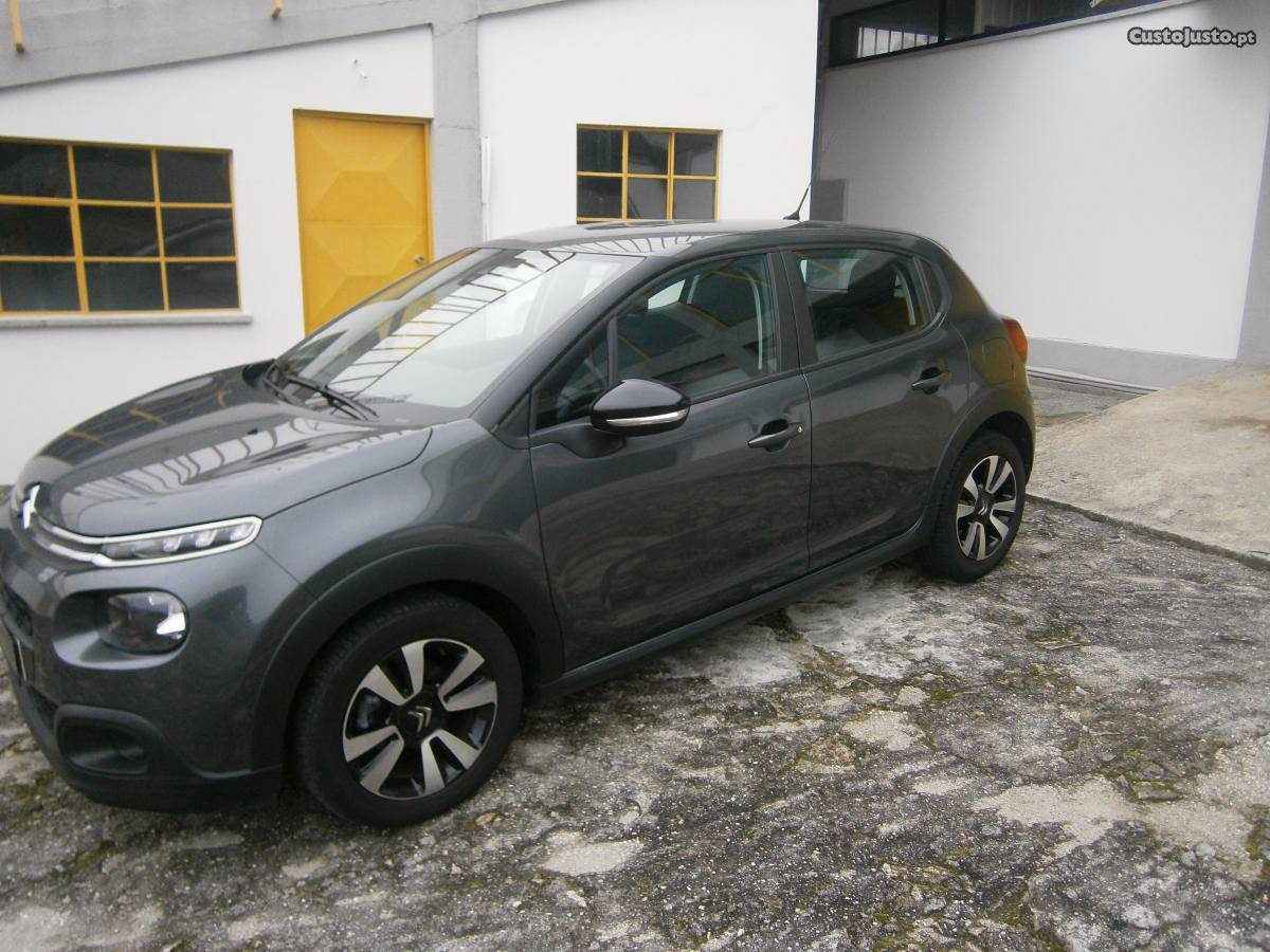 Citroën C3 1.2 PURETECH 82 FEEL Fevereiro/17 - à venda -