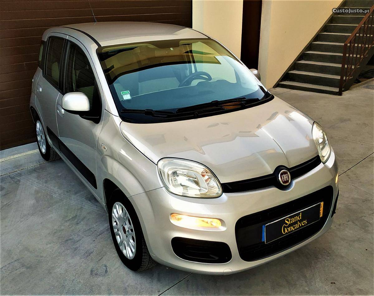 Fiat Panda 1.2 Lounge Junho/16 - à venda - Ligeiros