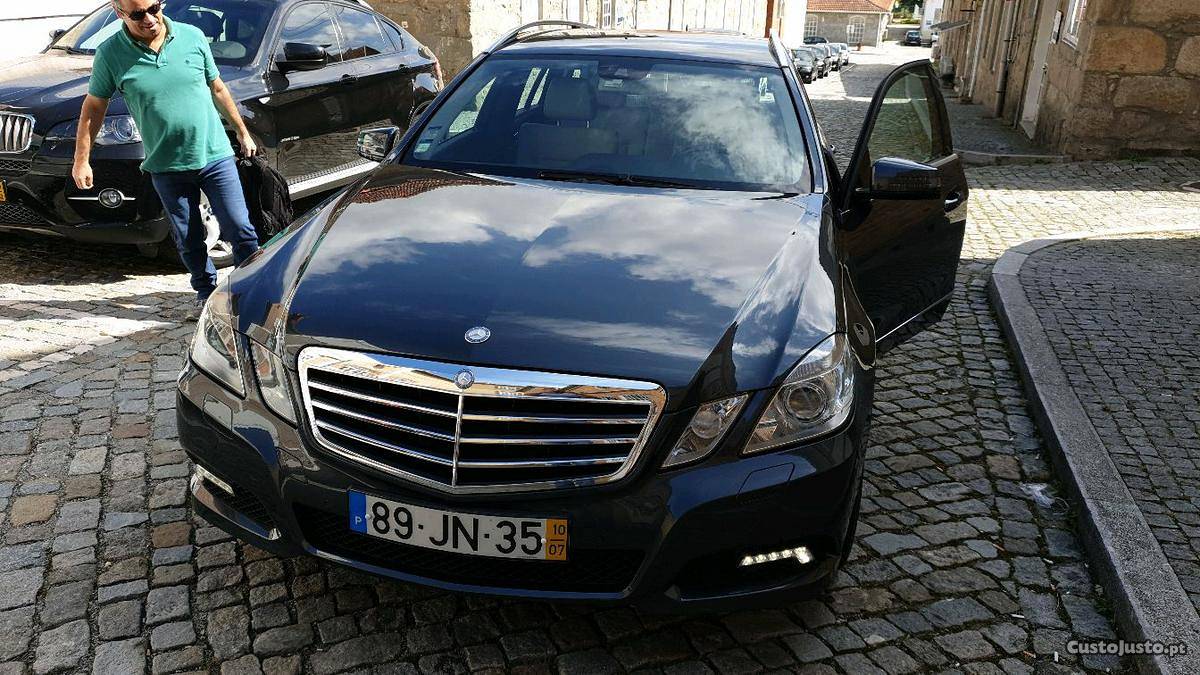 Mercedes-Benz E 250 E250 Avantgard Julho/10 - à venda -