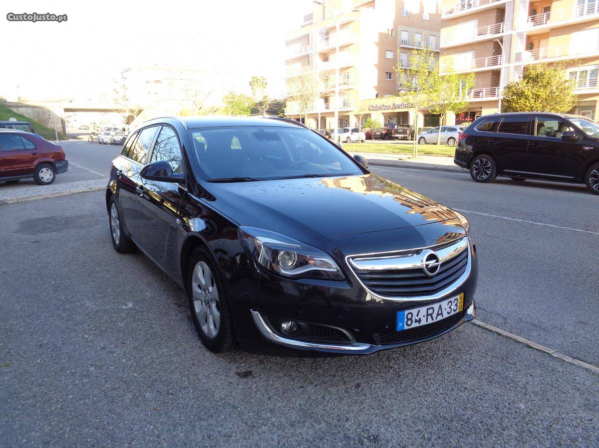 Opel Insignia 136CV FULLEXTRAS GPS Março/16 - à venda -