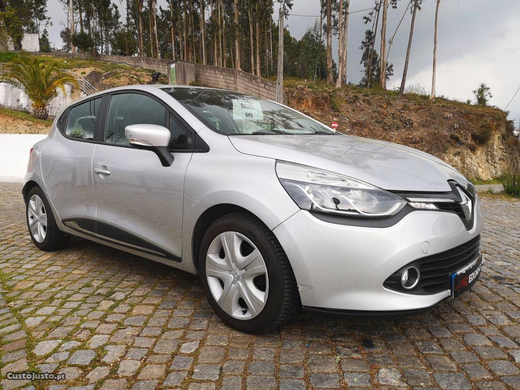 Renault Clio DCI DYNAMIQUE C/AC Setembro/14 - à venda -