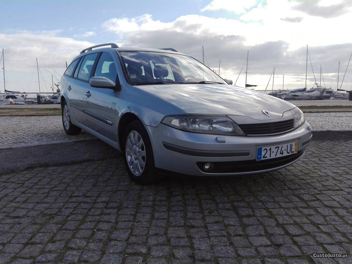 Renault Laguna 1.9 Diesel COM A/C Dezembro/02 - à venda -