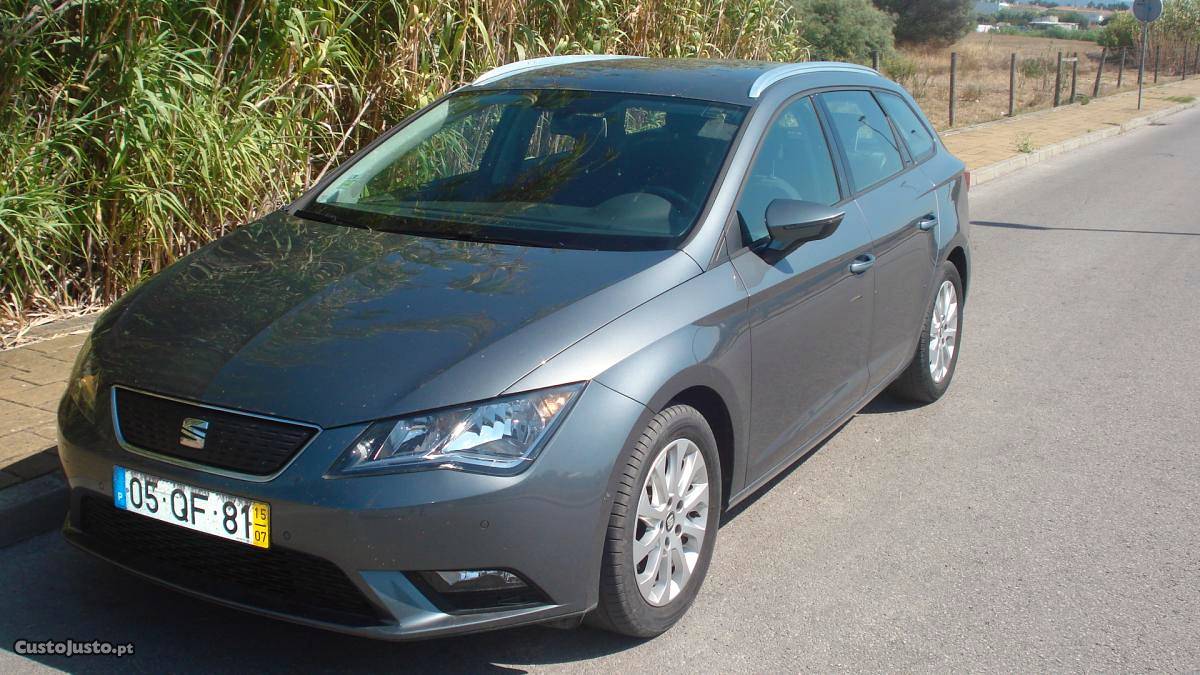 Seat Leon 1.6 tdi sw ecomotive Julho/15 - à venda -