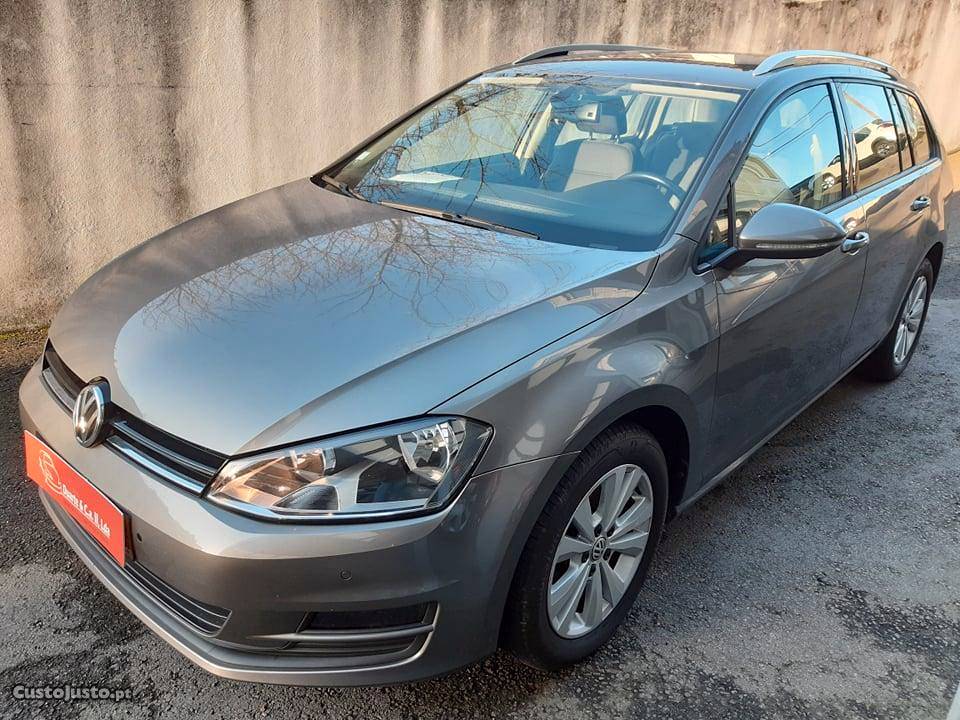 VW Golf Variant BlueMotion Julho/16 - à venda - Ligeiros