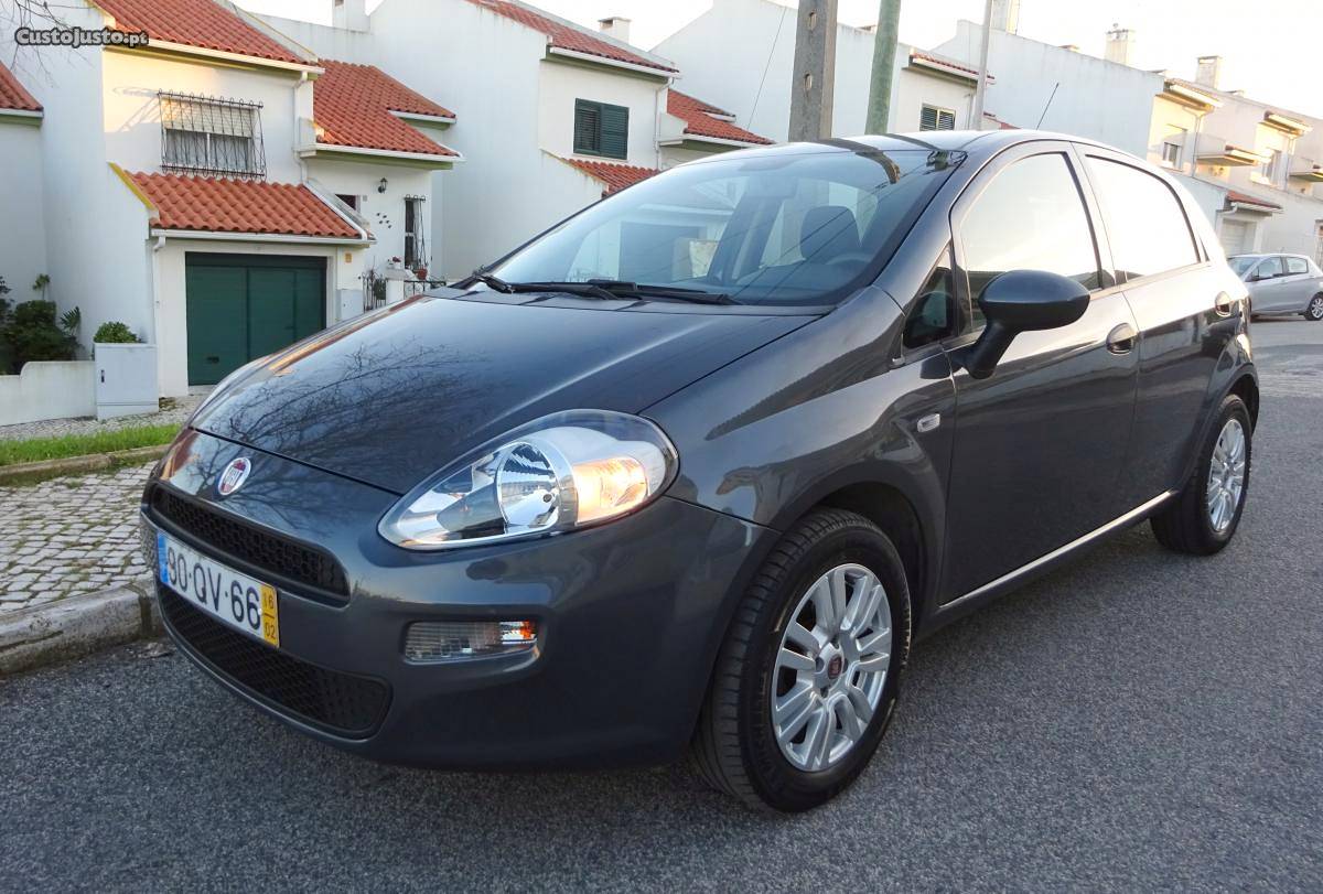 Fiat Punto Easy S&S Fevereiro/16 - à venda - Ligeiros