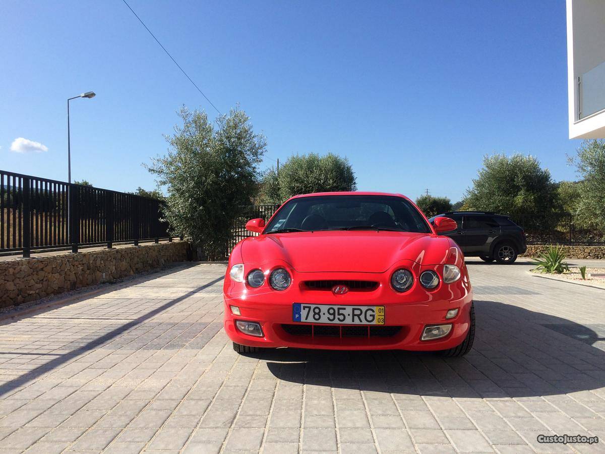 Hyundai FX Coupe Fx Março/01 - à venda - Descapotável /