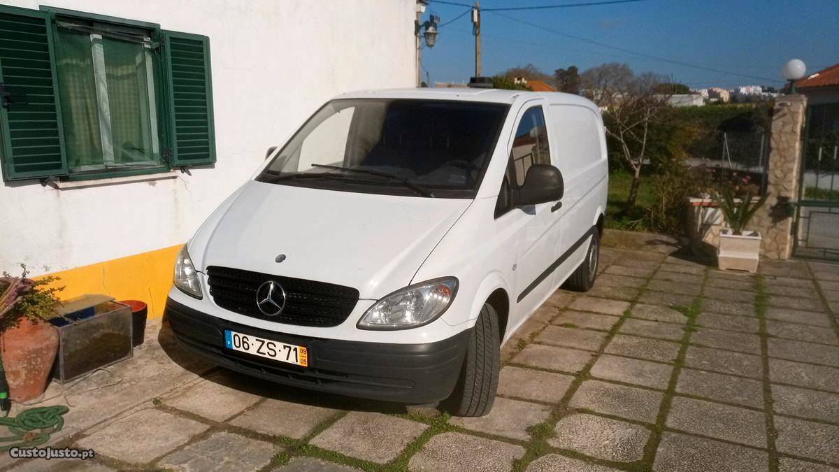 Mercedes-Benz Vito 109 cdi Setembro/09 - à venda -