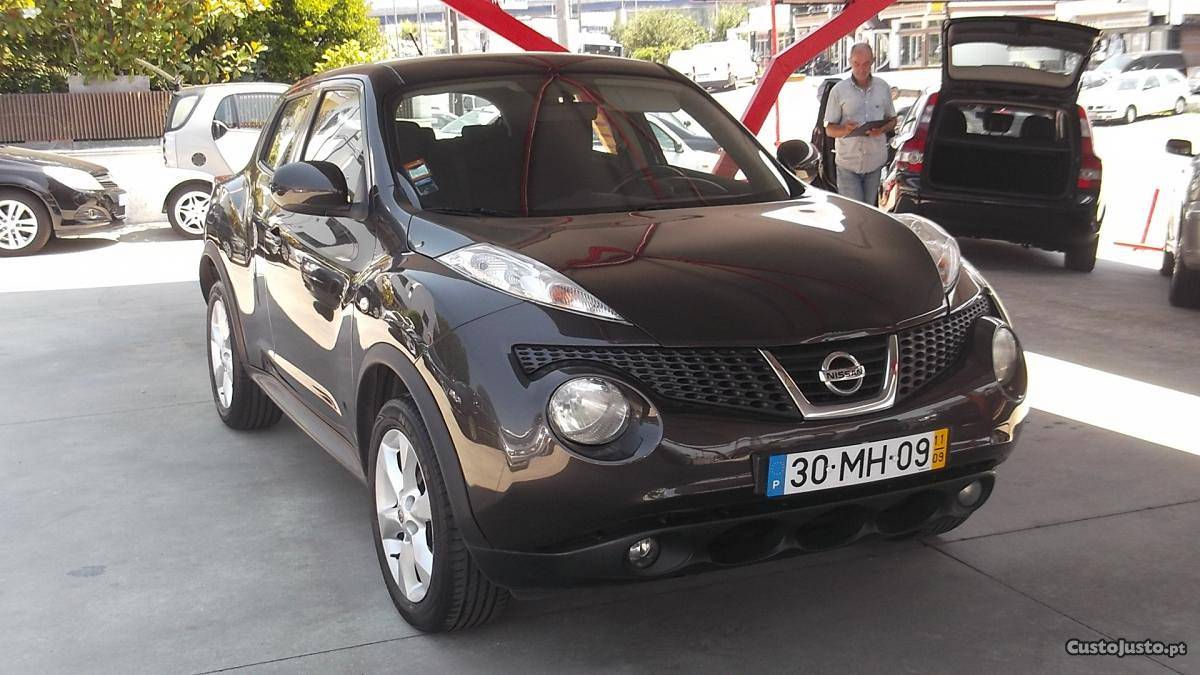 Nissan Juke Acenta 1.6 Gasolina Setembro/11 - à venda -