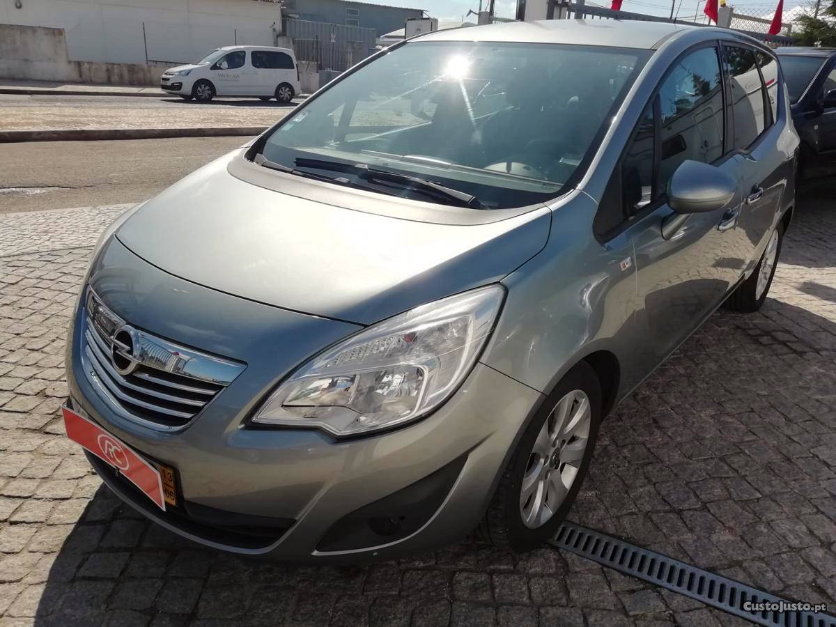 Opel Meriva 1.3 CDTI Ecoflex Junho/13 - à venda - Ligeiros