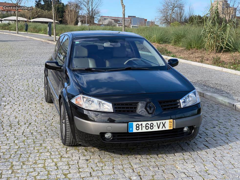 Renault Mégane Luxe Previlege Janeiro/04 - à venda -