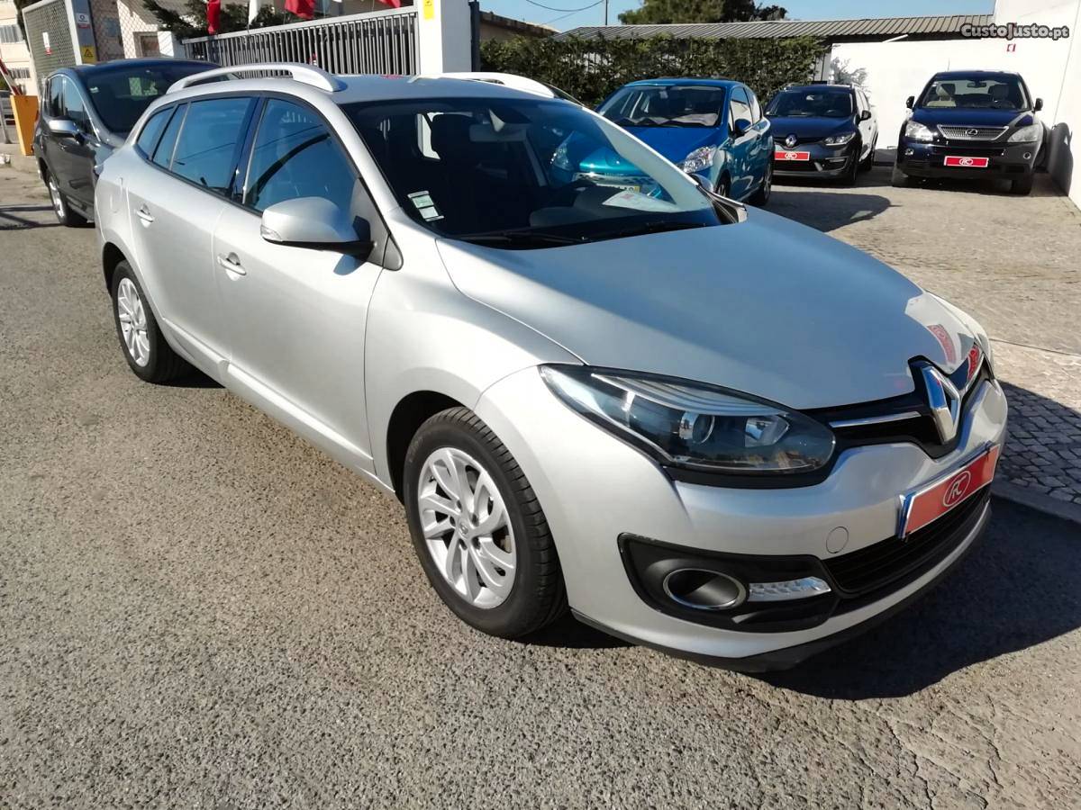 Renault Mégane ST 1.5 DCI Julho/14 - à venda - Ligeiros