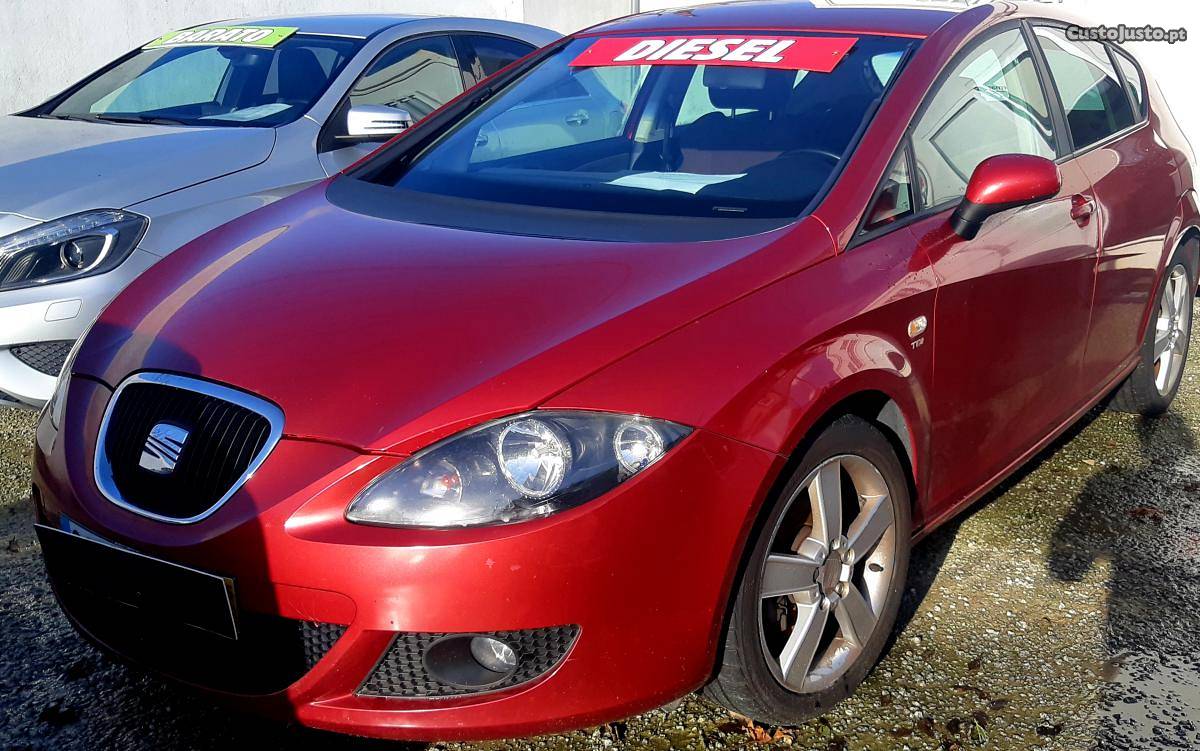 Seat Leon 2.0 Tdi up sport Junho/05 - à venda - Ligeiros