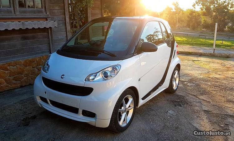 Smart ForTwo CDI Pulse- kms Maio/11 - à venda -