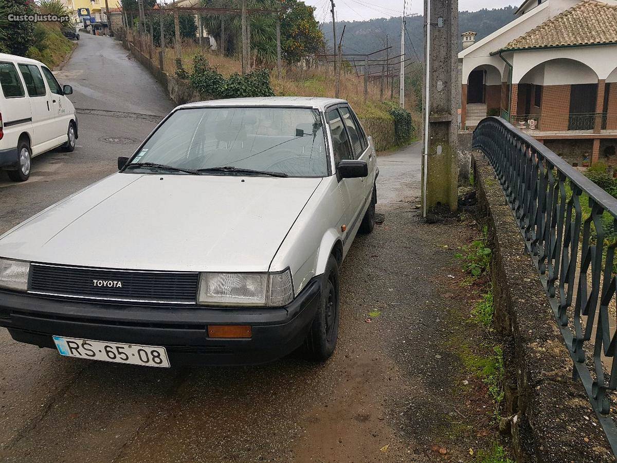 Toyota Corolla DX Outubro/86 - à venda - Ligeiros