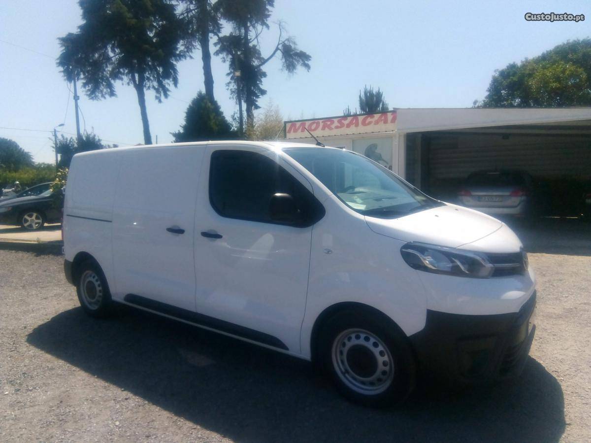 Toyota Proace 1.6D SEMINOVO Outubro/18 - à venda -