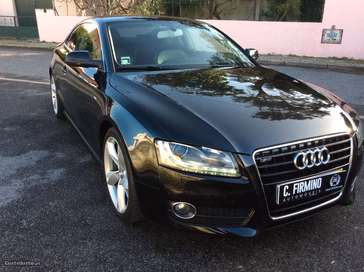 Audi A5 2.0 TDI COUPE S LINE Outubro/09 - à venda -