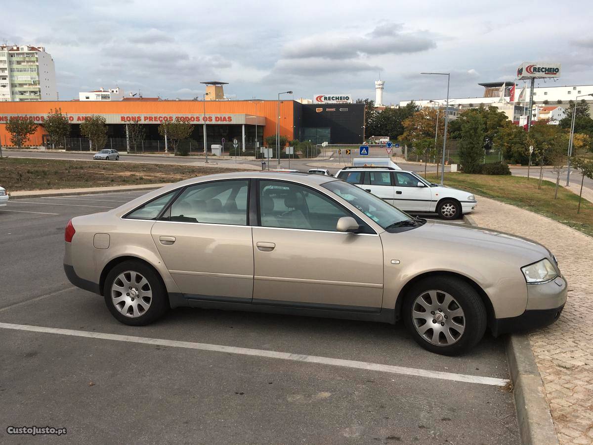 Audi A6 2.5 TDi Agosto/00 - à venda - Ligeiros Passageiros,