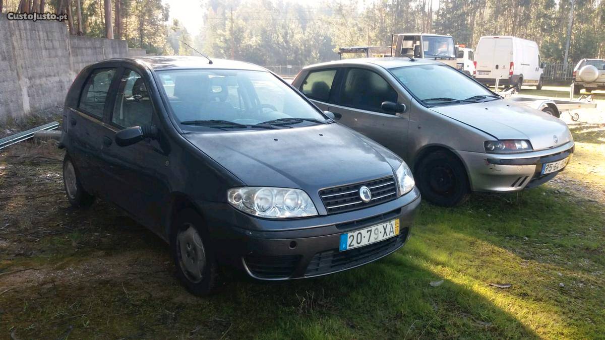 Fiat Punto 1.4 Janeiro/01 - à venda - Ligeiros Passageiros,