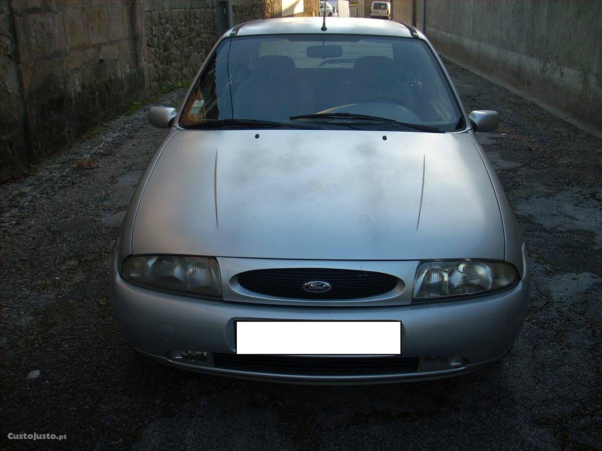 Ford Fiesta 1.2 Julho/98 - à venda - Ligeiros Passageiros,