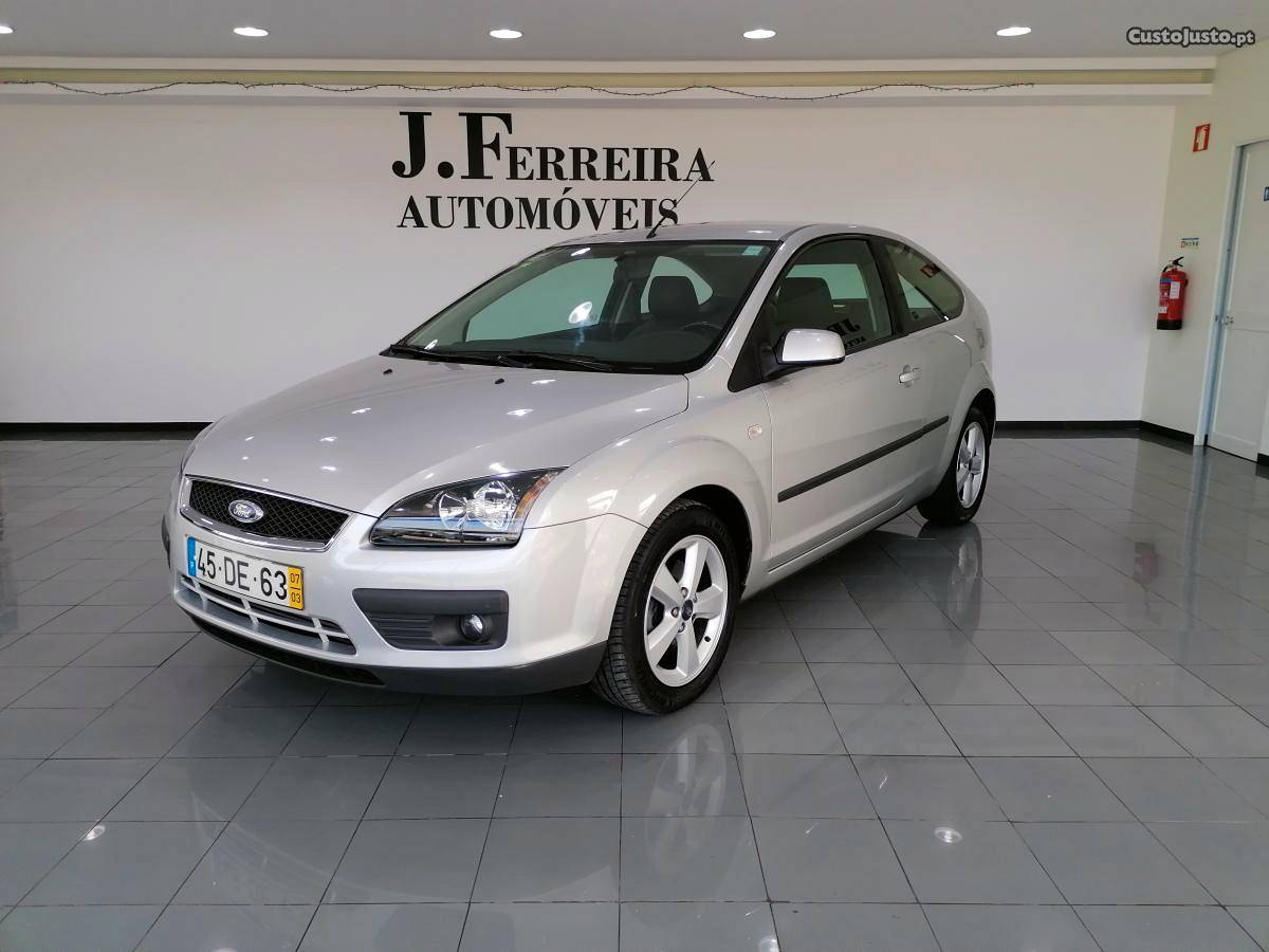 Ford Focus 1.6 TDCI 109CV Março/07 - à venda - Ligeiros