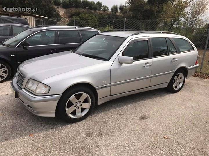 Mercedes-Benz C 220 CDI Station Março/99 - à venda -