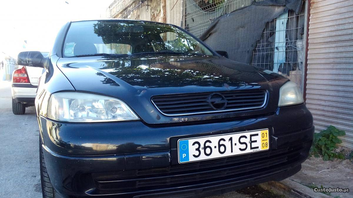 Opel Astra 1.7 DTI - Sport Van Agosto/01 - à venda -