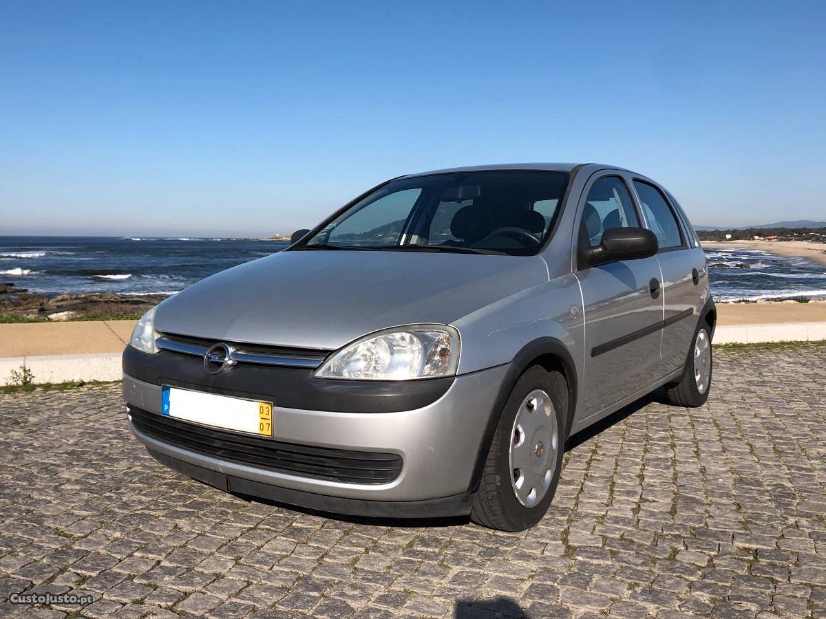 Opel Corsa Confort Julho/03 - à venda - Ligeiros