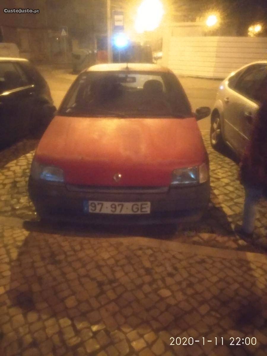 Renault Clio I Janeiro/96 - à venda - Ligeiros Passageiros,