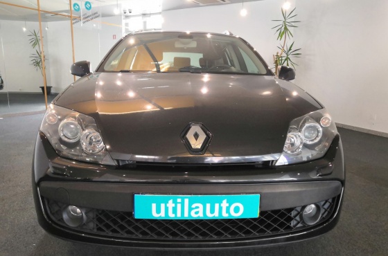 Renault Laguna Break 1.5 DCI Black Edition - Stand UtilAuto