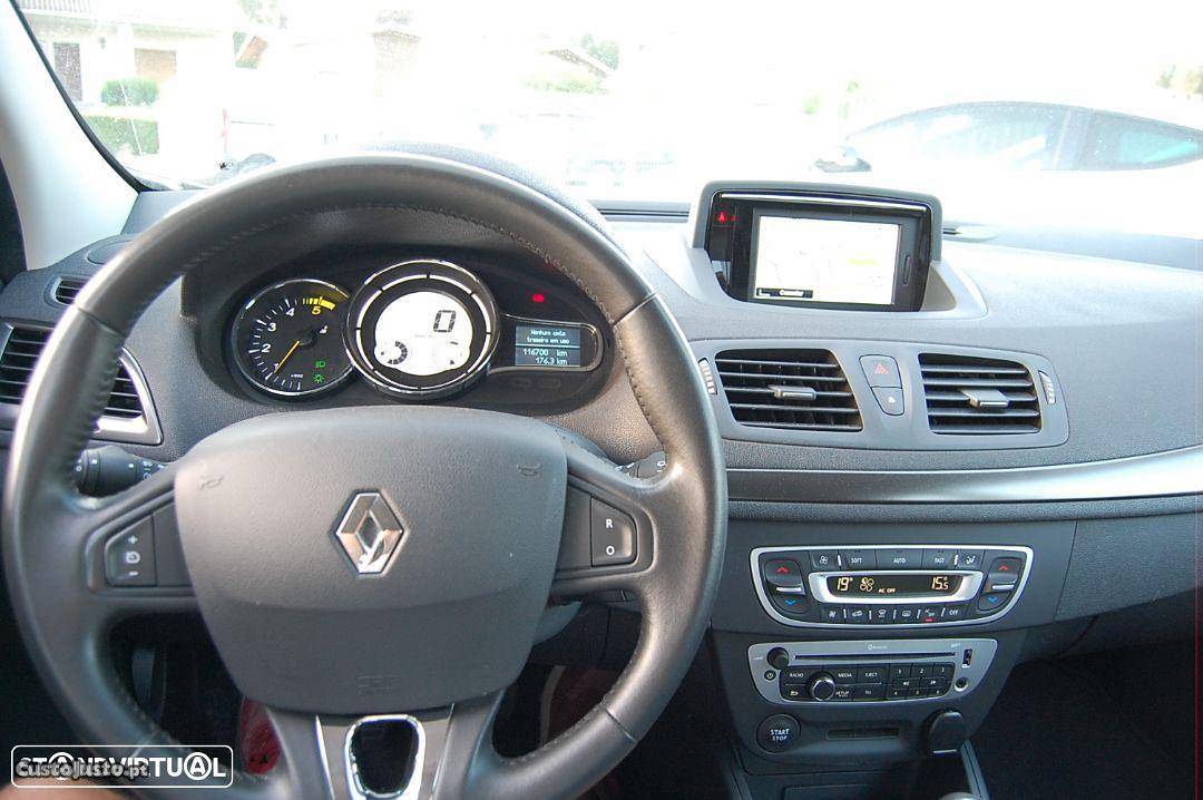 Renault Mégane ligeiro Junho/14 - à venda - Ligeiros