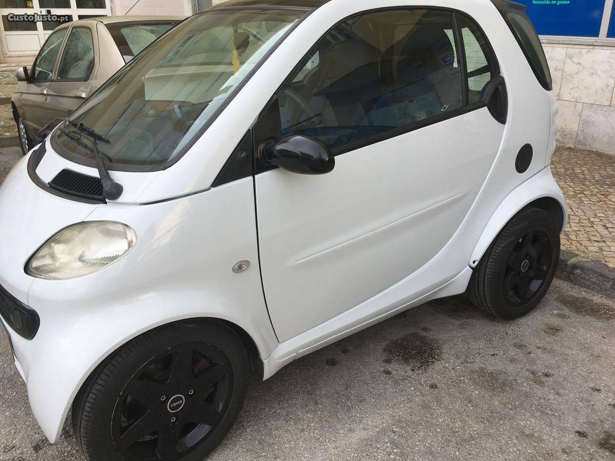 Smart ForTwo bas Fevereiro/00 - à venda - Ligeiros