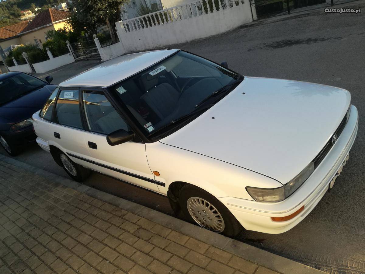 Toyota Corolla Liftback - GPL Junho/89 - à venda - Ligeiros