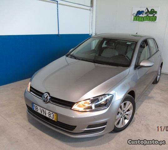 VW Golf 1.6 TDI Fevereiro/14 - à venda - Ligeiros