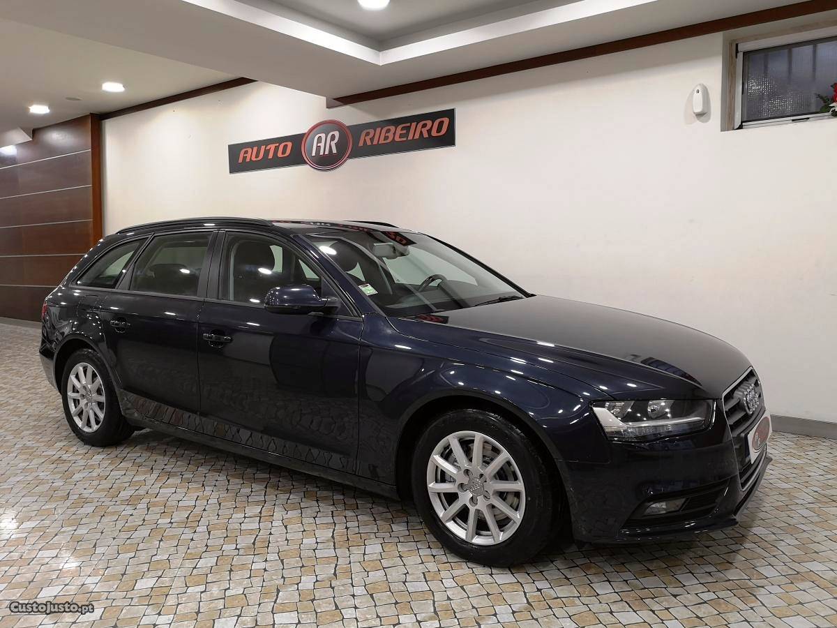 Audi A4 Avant 2.0 TDI Setembro/14 - à venda - Ligeiros