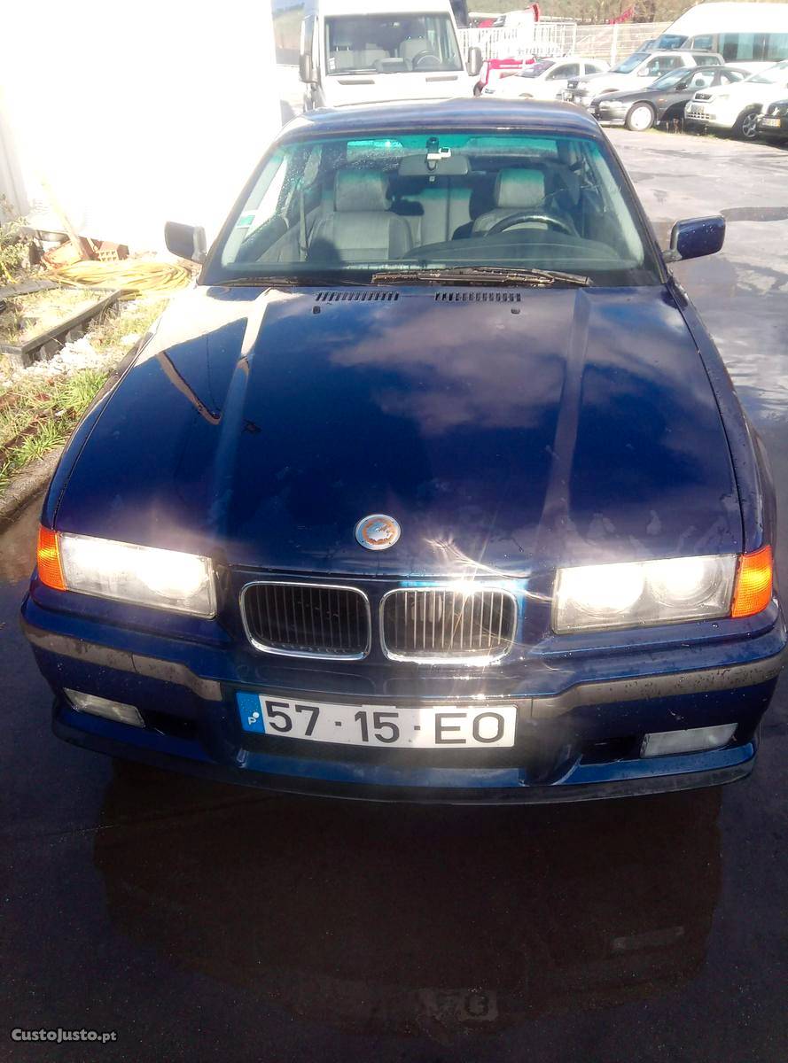 BMW 318 Coupé 318 is(E36) Dezembro/94 - à venda -
