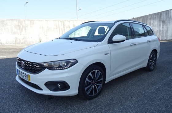 Fiat Tipo Station Wagon 1.3 M-Jet Lounge (5p) - Alonsos e