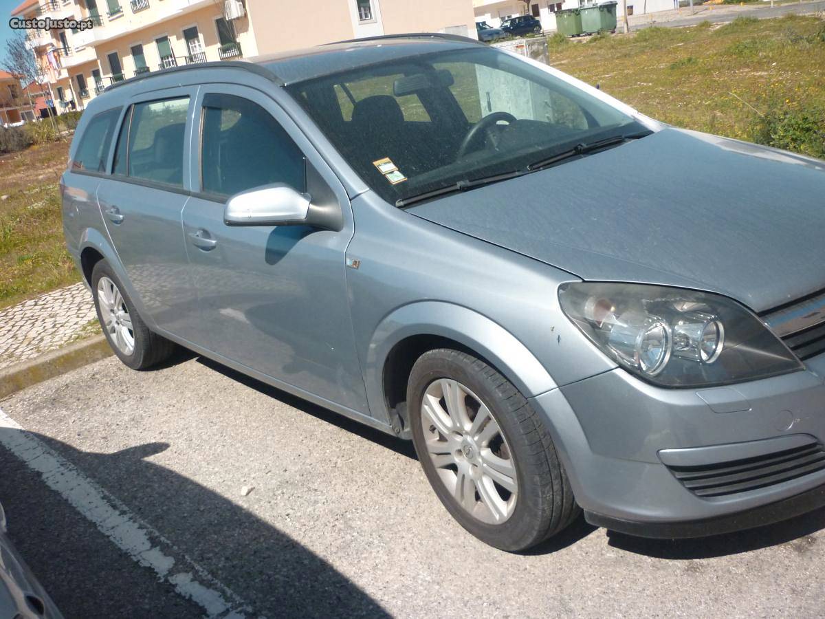 Opel Astra caravan cdti 90 cvs Agosto/06 - à venda -