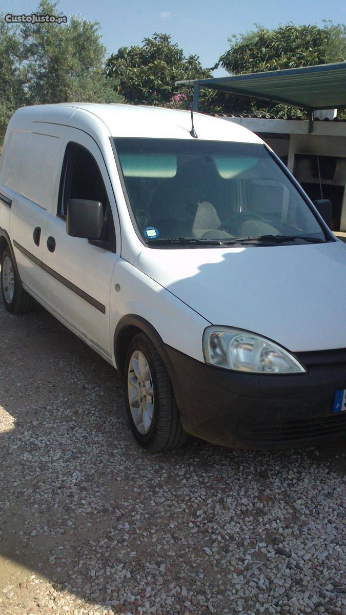 Opel Combo 1.3 cdti Junho/06 - à venda - Comerciais / Van,