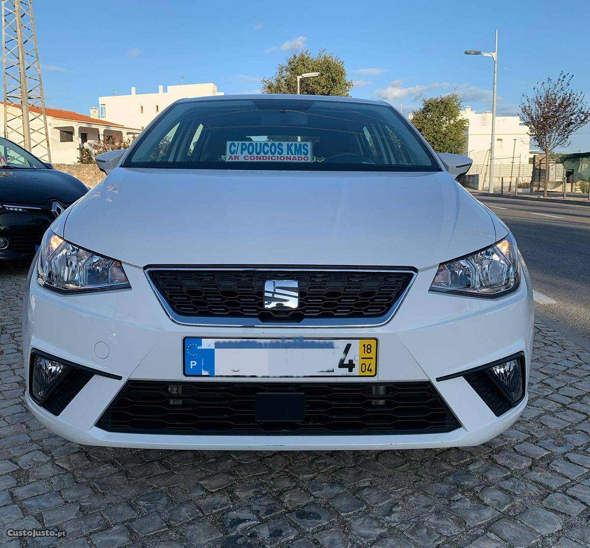 Seat Ibiza 1.0 GPS Abril/18 - à venda - Ligeiros