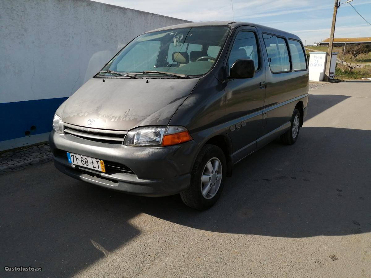 Toyota HiAce 2.5 Setembro/98 - à venda - Ligeiros