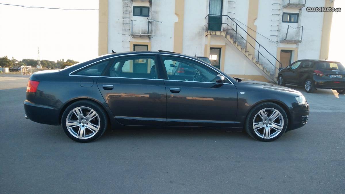 Audi A6 A 6 3.0Tdi.quattro Junho/04 - à venda - Ligeiros
