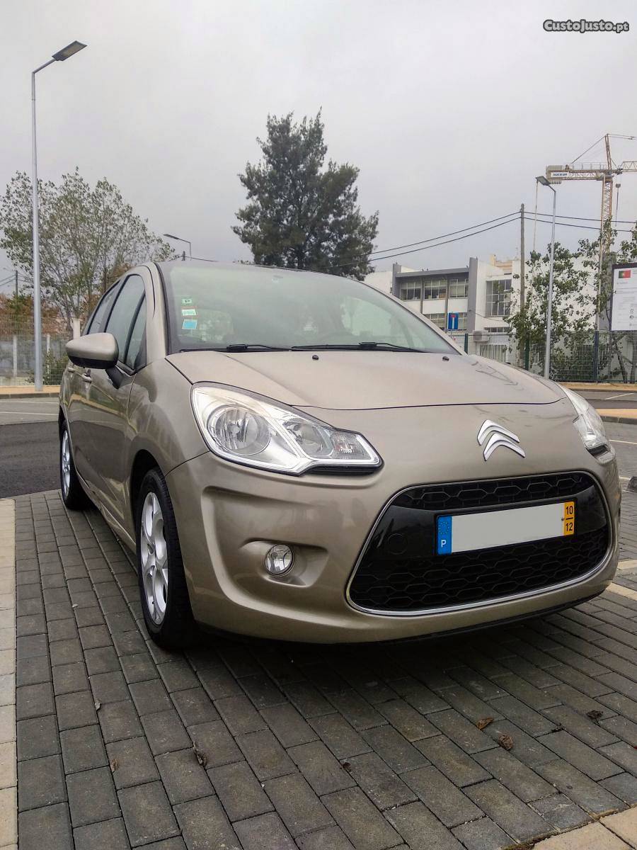 Citroën C3 1.4 AIRDREAM Dezembro/10 - à venda - Ligeiros