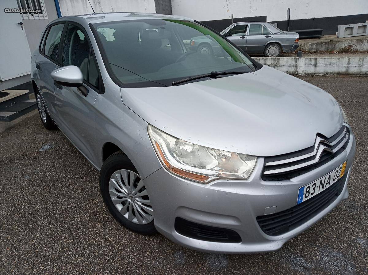 Citroën C4 1.6 HDI Nacional Junho/12 - à venda - Ligeiros