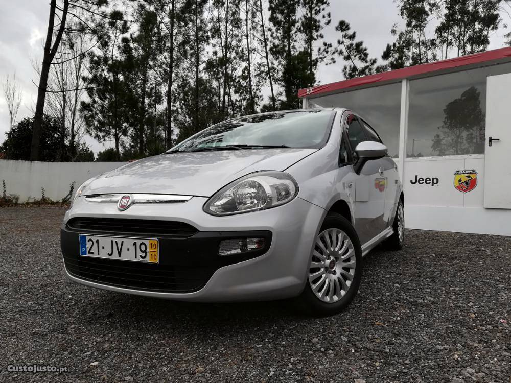 Fiat Punto EVO cv Outubro/10 - à venda - Ligeiros